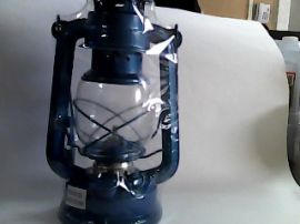 (50/30%) LAMPARA FAROL A KEROSENE 24CM BASE METAL ((CH)) (852657/616-17-2/559122)