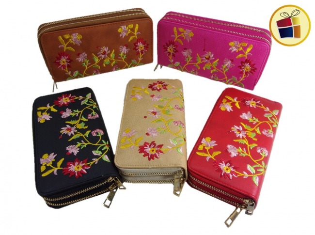 BILLETERA PARA DAMA BORDADA 2 CIERRES ACONCAGUA (76993/1303)